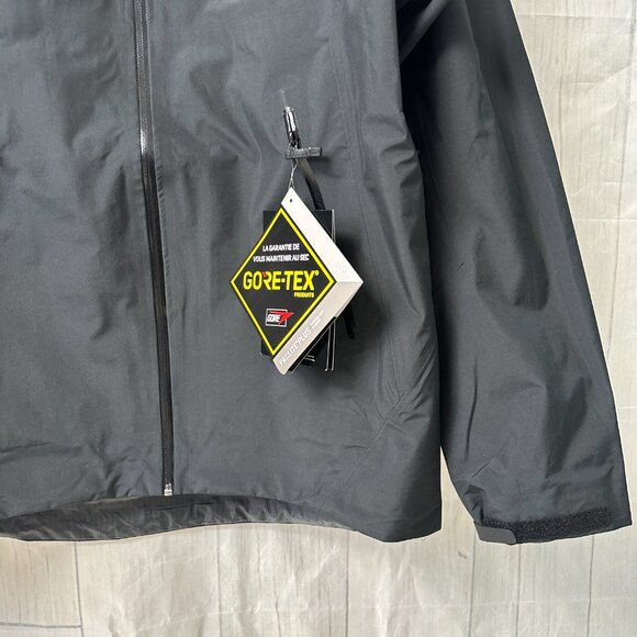 Arcteryx Beta Series Beta LT Hooded Hardshell Jacket, Size L - Picture 3 of 5